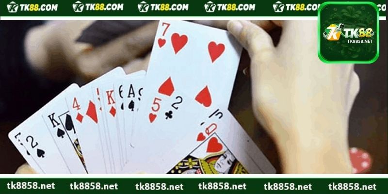 Ưu đãi cực khủng khi đánh bài Phỏm